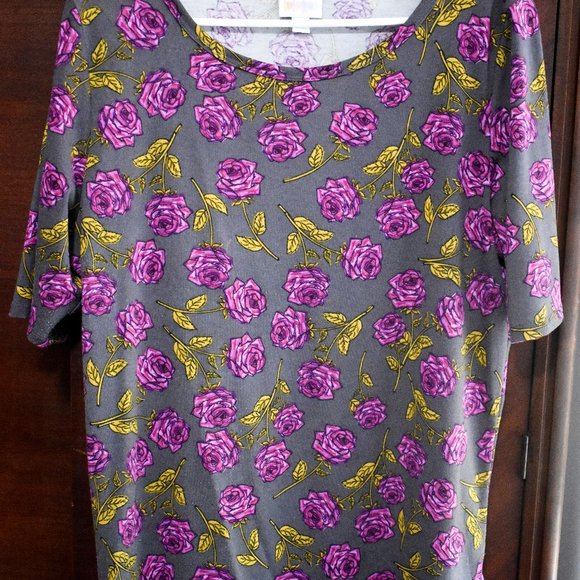 LuLaRoe GiGi - Picture 1 of 3